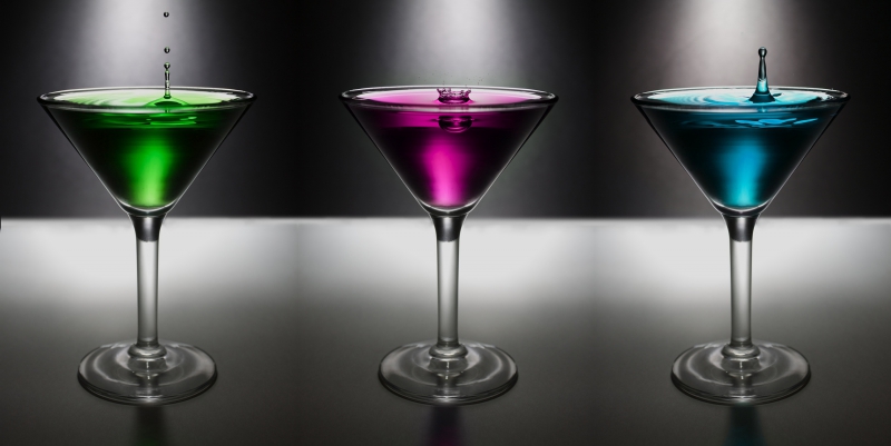 discotheque-REGUSSE-min_water-drop-glass-bar-celebration-green-832603-pxhere.com